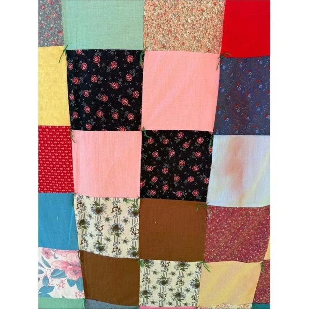 Vintage Handmade Patchwork Quilt‎ Multi-Color Cotton Blend Cabin Cottage 76